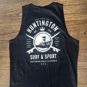 Huntington Surf & Sport Men’s Tank size Medium
